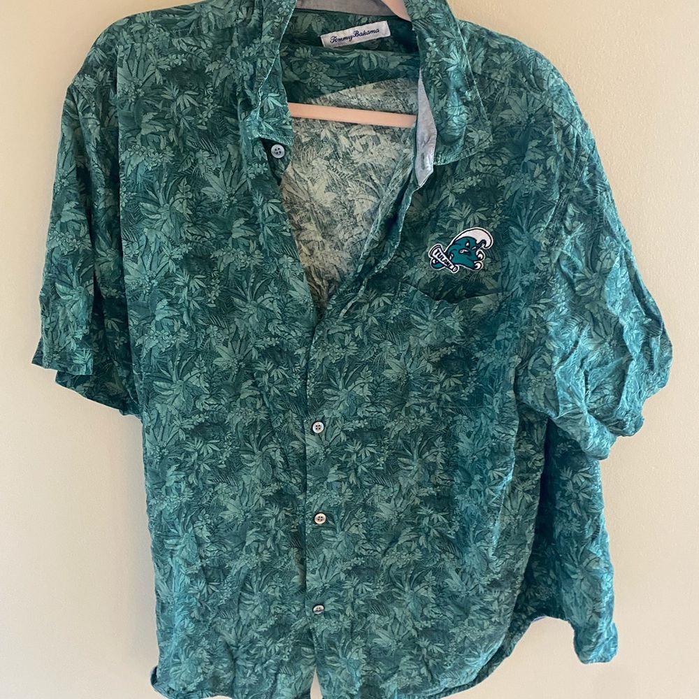 Tommy Bahama Tulane shirt